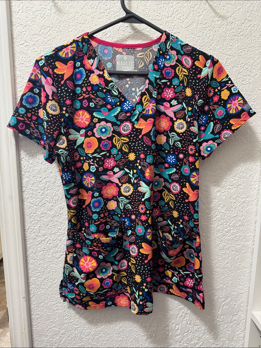 Med Couture Black Floral & Bird V-Neck Scrub Top
